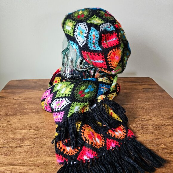Zwicker Vintage 1970s Rainbow Colorful Mod Geometric Acrylic Beret Hat and Scarf main image 5
